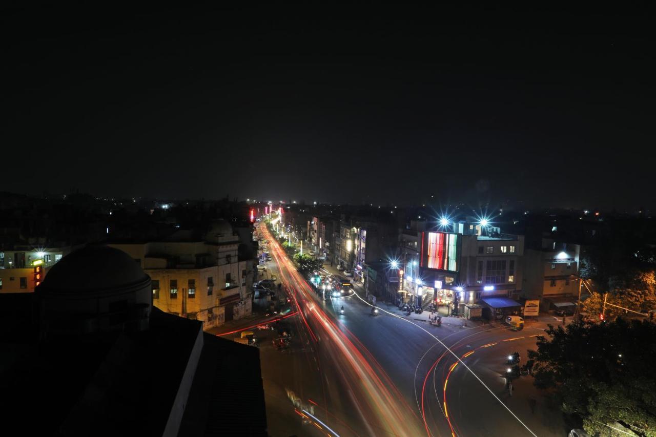 The Aira Delhi New Delhi